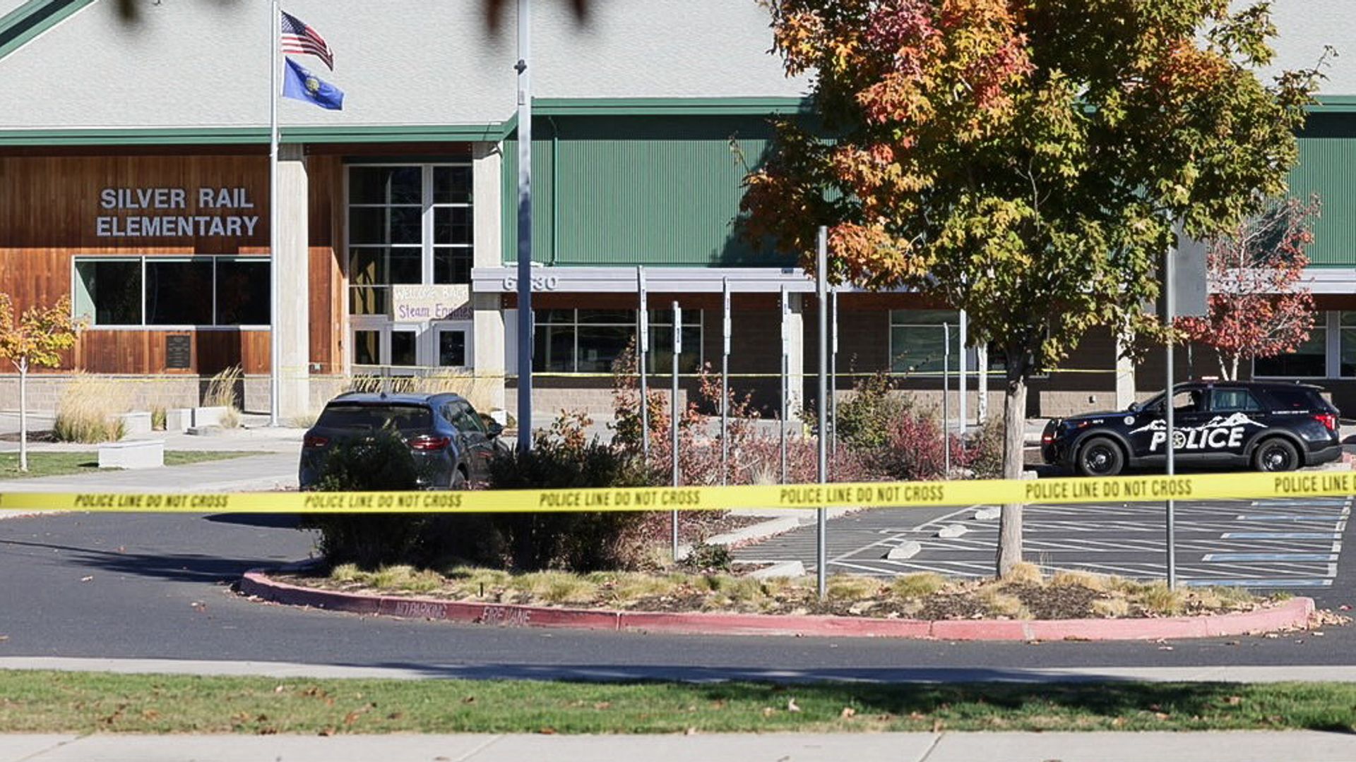 ‘Heroic’ teacher fought with Oregon gunman before parent shot suspect